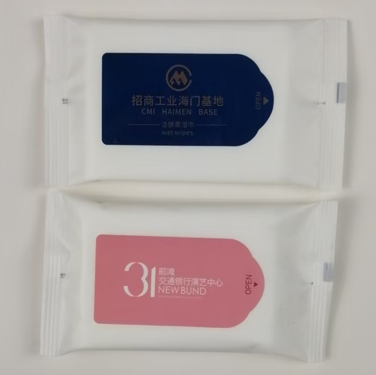 Hot Sale Factory Small Order Custom Logo Eco Friendly 5-Pcs Wet Wipes for Hotel Catering Advertising Exhibitions Weddings