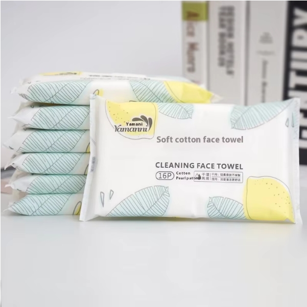 OEM Factory Custom Logo 16pcs Soft Cotton Wet & Dry Facial Wipes Skin Friendly for Face Hands Cleaning Portable for Feminine Use 图3