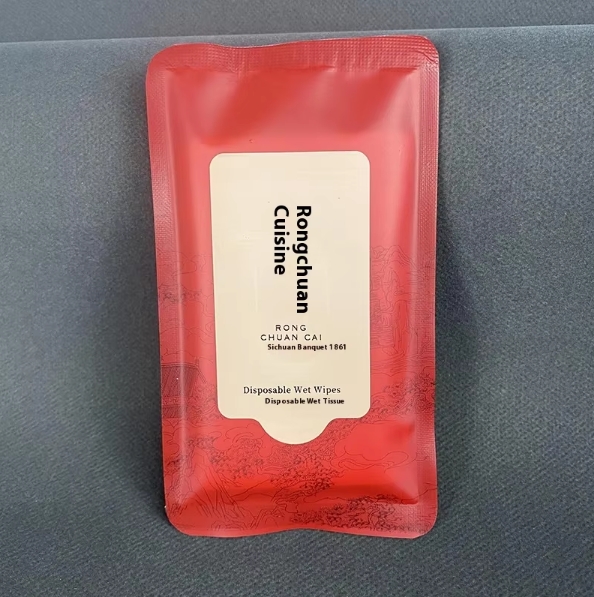 OEM Factory Customized Logo Four-Sided Eco-friendly 3pcs Wet Cleansing Wipes for Holiday Parties Restaurants Hotels Clubs 图4