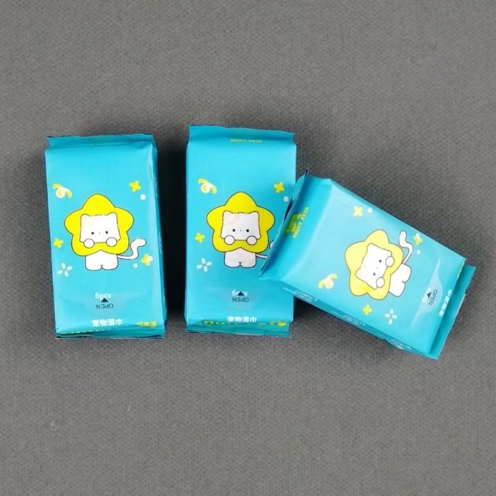 OEM Factory's Mini Portable Eco-friendly Packaging Custom Logo 6pcs Pet Wipes for Full Body Cleaning of Pets 图4